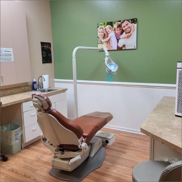 Dentist in 60193